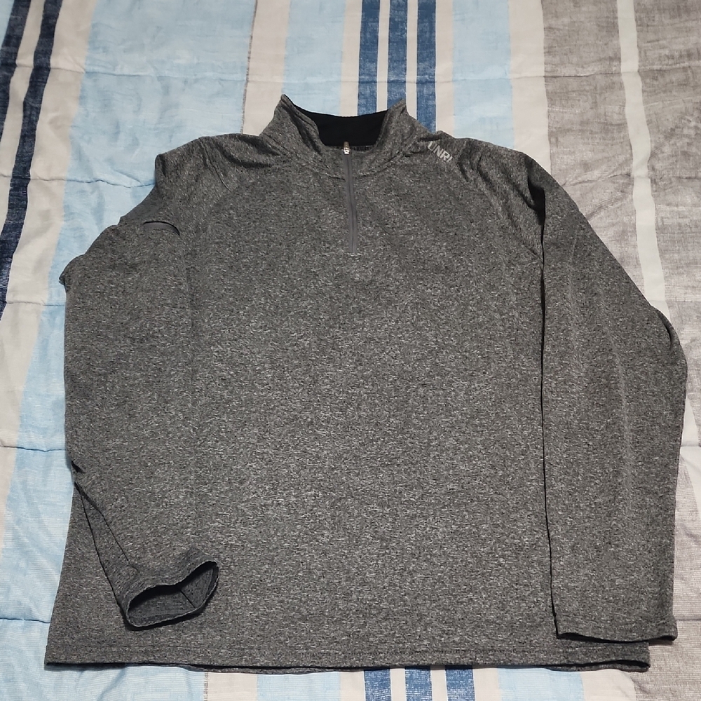 Gray Quarter-Zip Pullover UNRL Large